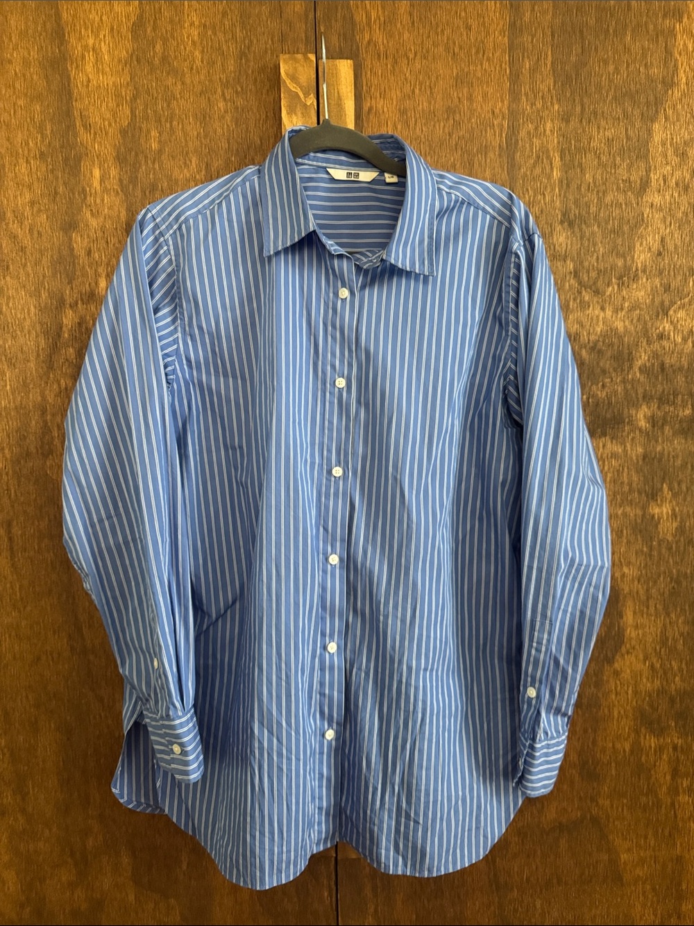 Uniqlo Blue & White Vertical Stripe Button-Down Shirt